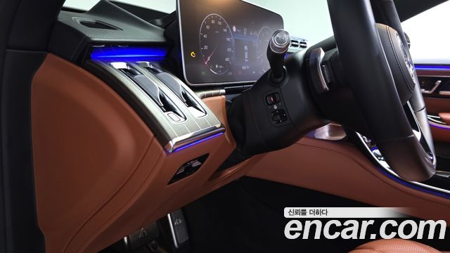 Mercedes-Benz S-Class 2023 — photo 39