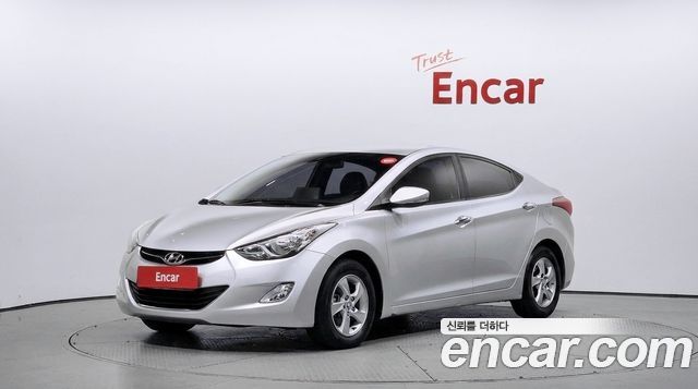 Hyundai AVANTE 2013 — photo 1