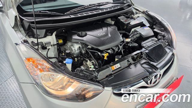 Hyundai AVANTE 2013 — photo 6