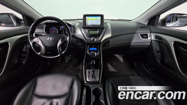 Hyundai AVANTE 2013 — photo 7