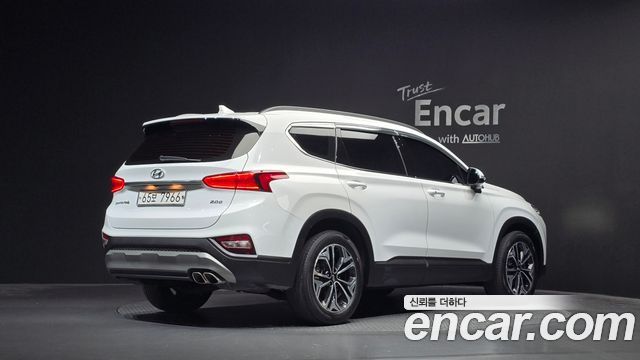 Hyundai Santafe 2019 — photo 2