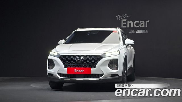 Hyundai Santafe 2019 — photo 3