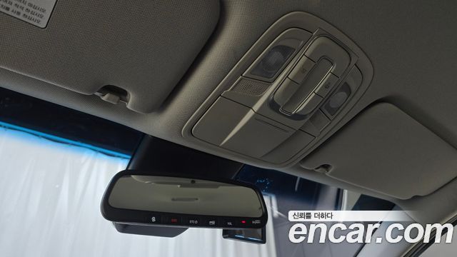 Hyundai Santafe 2019 — photo 26