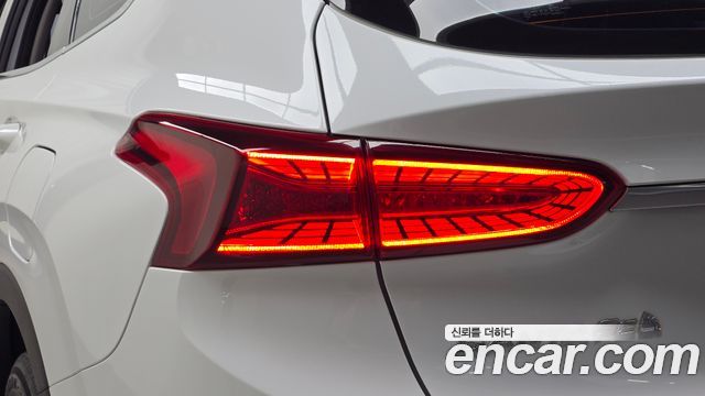Hyundai Santafe 2019 — photo 9