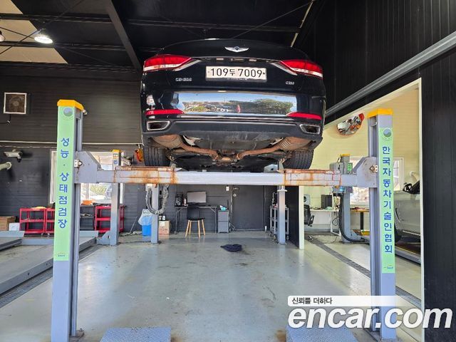 Hyundai Genesis 2015 — photo 2
