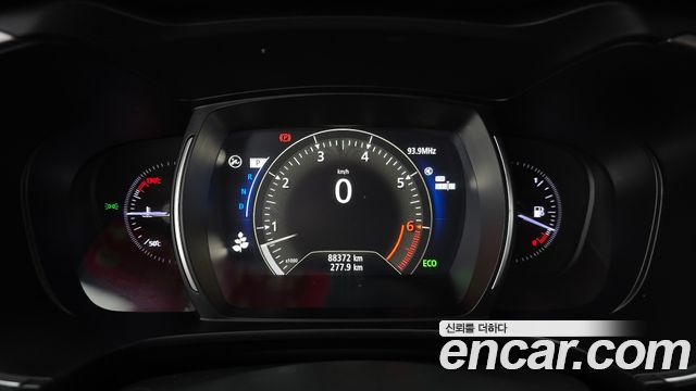 Renault Korea QM6 2021 — photo 11
