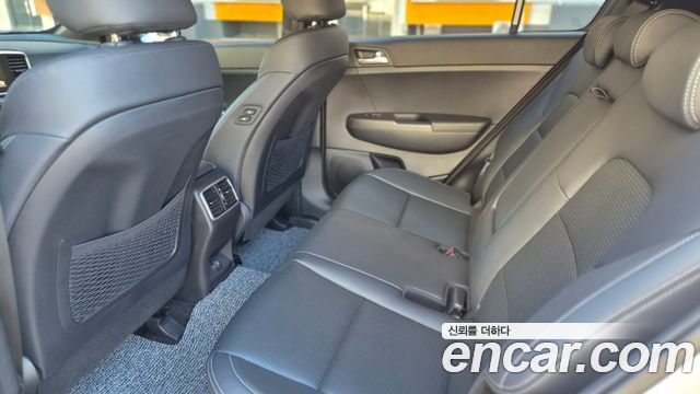 Kia Sportage 2021 — photo 10