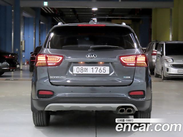Kia Sorento 2018 — photo 4