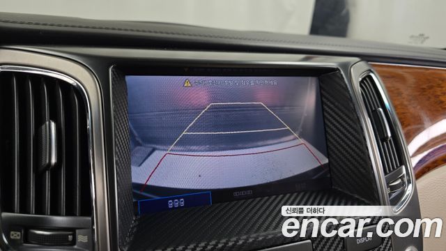 Hyundai Equus 2010 — photo 16