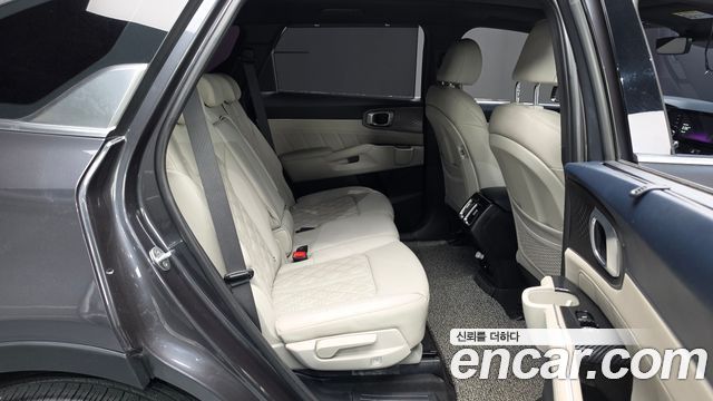 Kia Sorento 2021 — photo 17