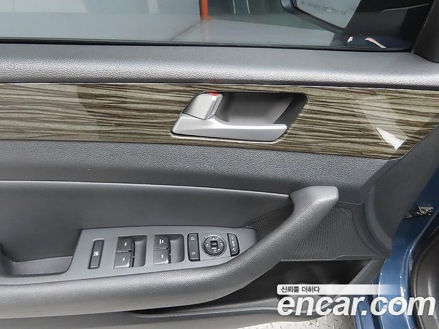 Hyundai Sonata 2015 — photo 12