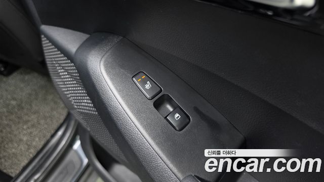 Kia Seltos 2023 — photo 25