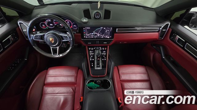 Porsche Cayenne 2022 — photo 7