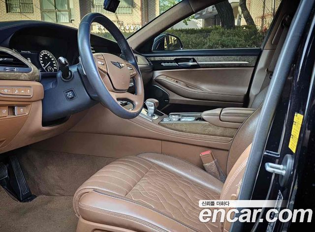 Genesis G90 2019 — photo 10