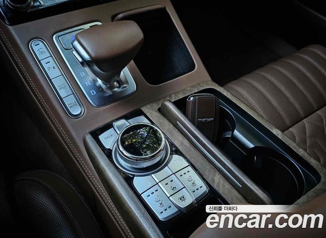 Genesis G90 2019 — photo 16