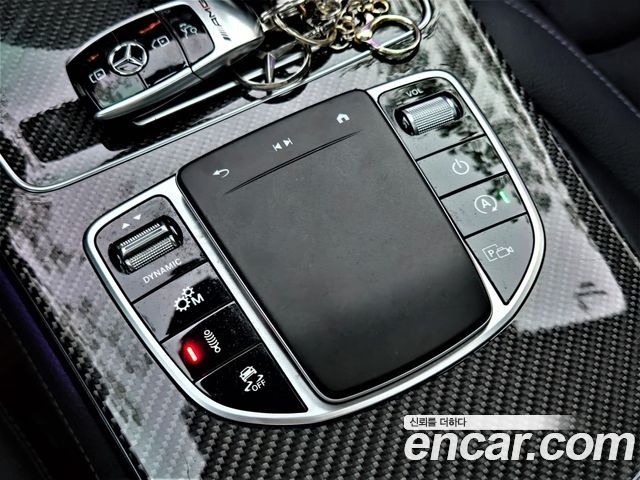 Mercedes-Benz GLC-Class 2020 — photo 11
