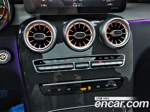 Mercedes-Benz GLC-Class 2020 — photo 13