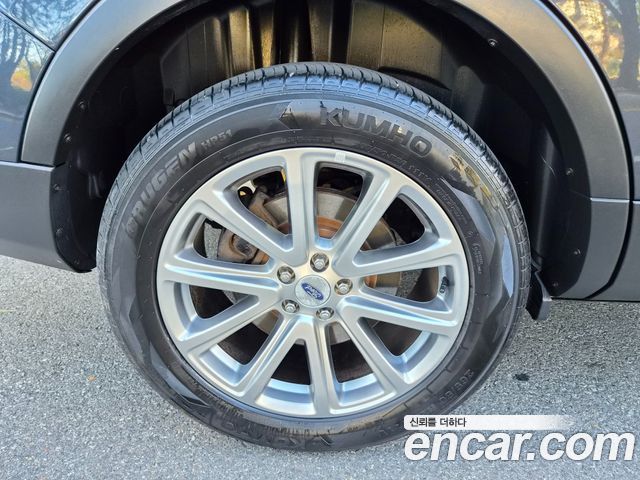 Ford Explorer 2017 — photo 5