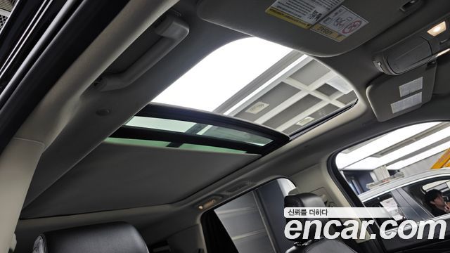 Ford Expedition 2021 — photo 17