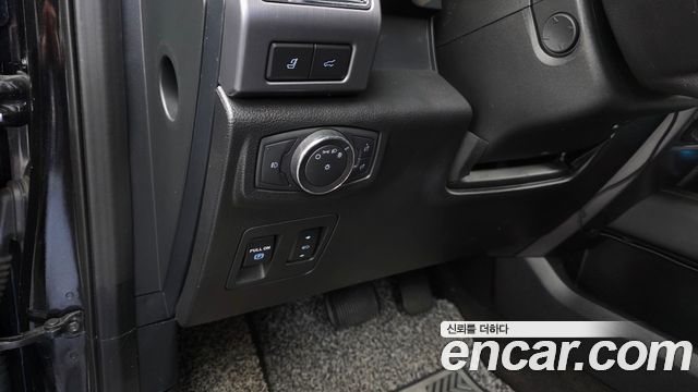 Ford Expedition 2021 — photo 18