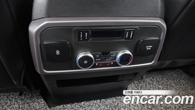 Ford Expedition 2021 — photo 19