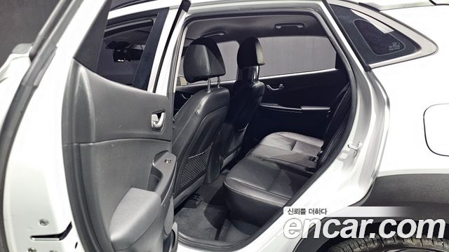 Hyundai Kona 2018 — photo 17