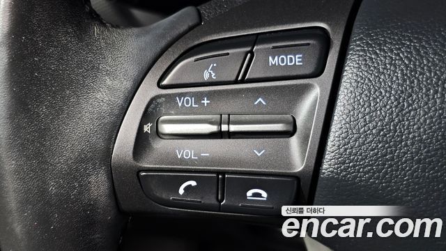 Hyundai Kona 2018 — photo 23