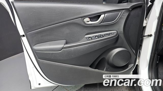 Hyundai Kona 2018 — photo 14