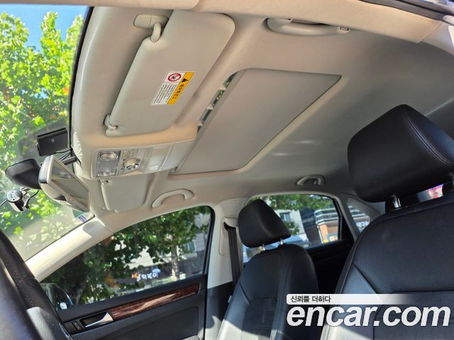 Volkswagen Passat 2013 — photo 12