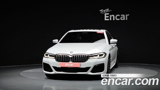 BMW 5-Series 2022 — photo 3
