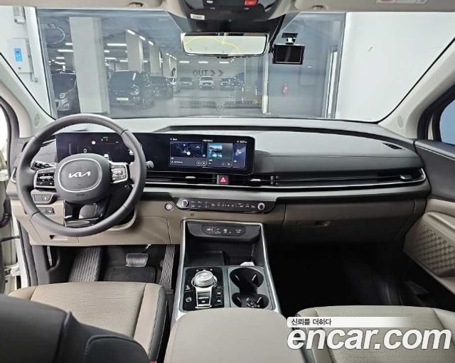 Kia Canival 2024 — photo 7