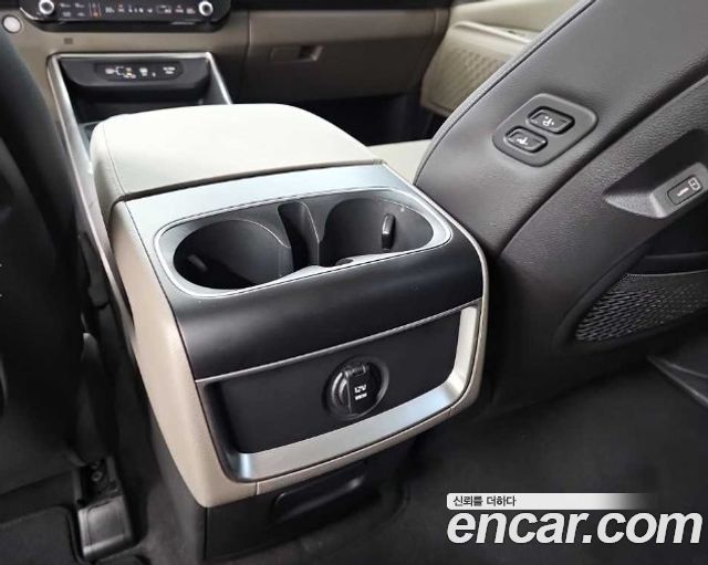 Kia Canival 2024 — photo 14
