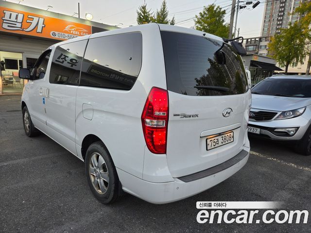 Hyundai Starex 2019 — photo 4