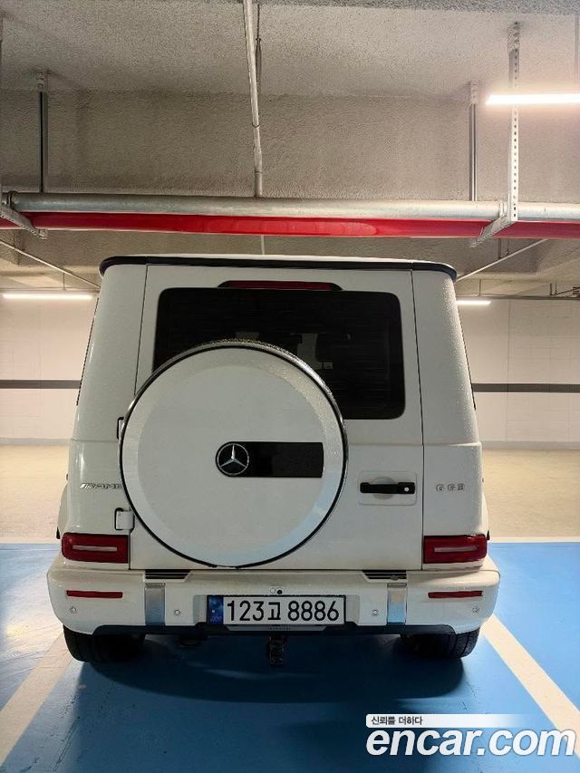 Mercedes-Benz G-Class 2025 — photo 8