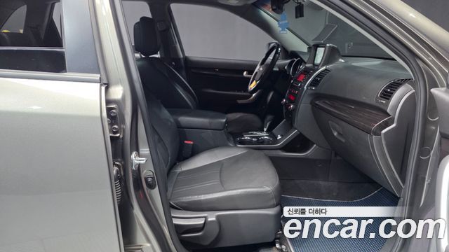 Kia Sorento 2011 — photo 11