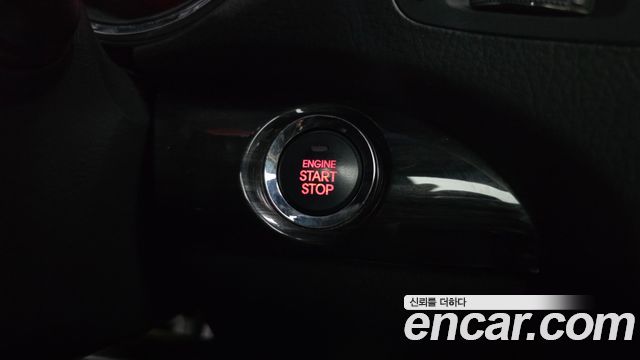 Kia Sorento 2011 — photo 17