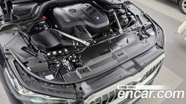 BMW 5-Series 2024 — photo 6