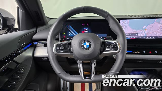 BMW 5-Series 2024 — photo 18