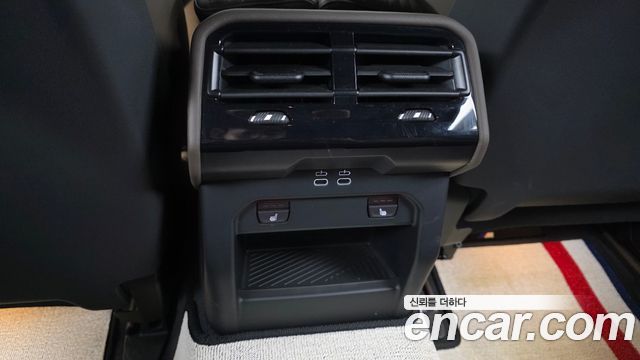 BMW 5-Series 2024 — photo 24