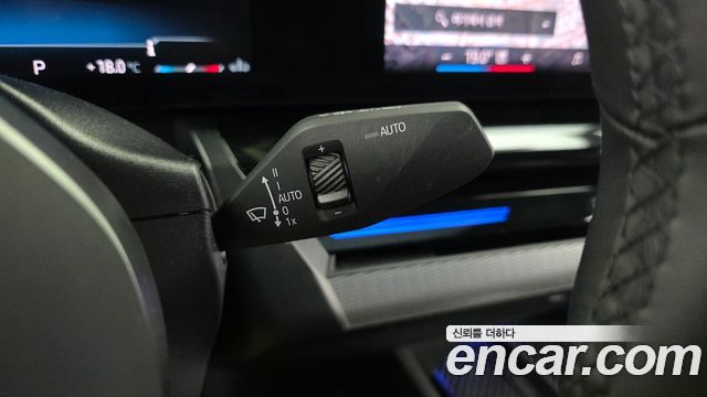 BMW 5-Series 2024 — photo 27