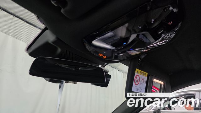 BMW 5-Series 2024 — photo 31