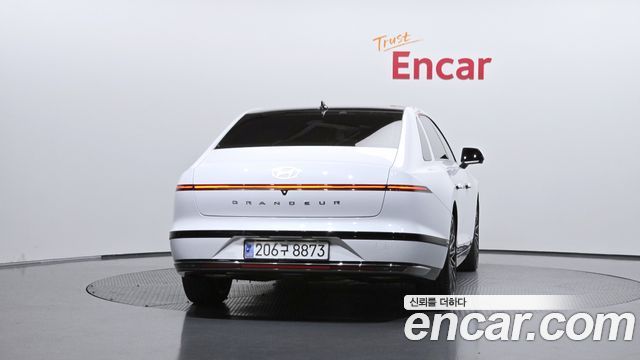 Hyundai Grandeur 2025 — photo 4