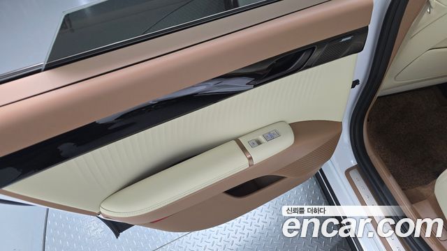 Hyundai Grandeur 2025 — photo 15