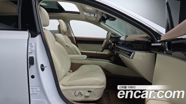 Hyundai Grandeur 2025 — photo 16