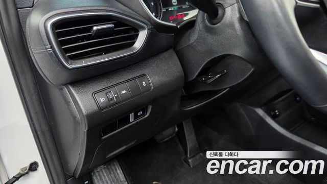 Hyundai Santafe 2021 — photo 22