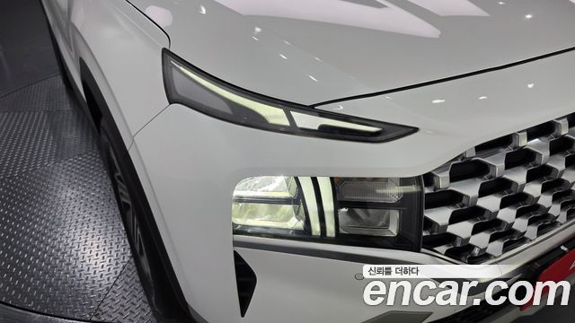 Hyundai Santafe 2021 — photo 8
