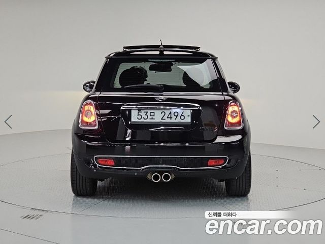 Mini Cooper 2010 — photo 3