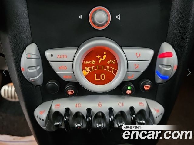 Mini Cooper 2010 — photo 10