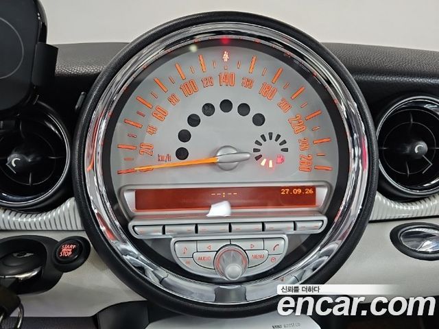 Mini Cooper 2010 — photo 14