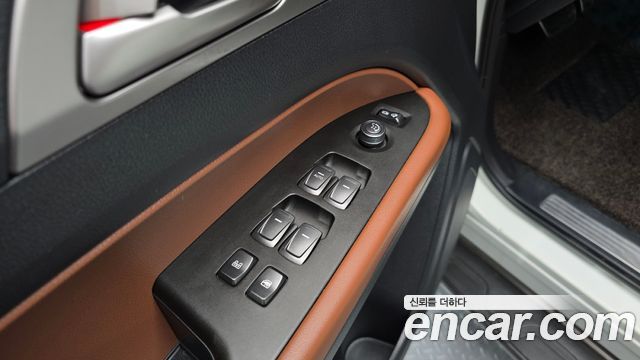 KG Mobility Rexton 2019 — photo 28